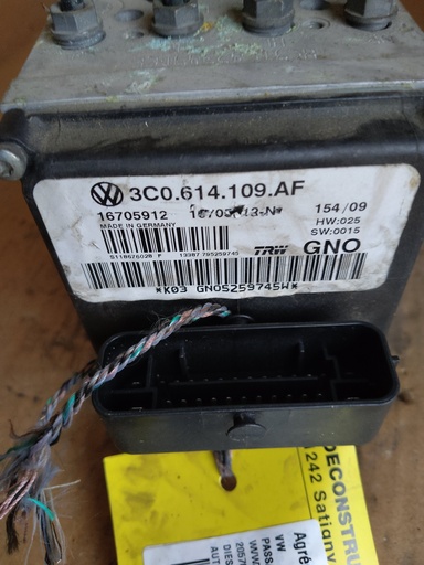 403022518
