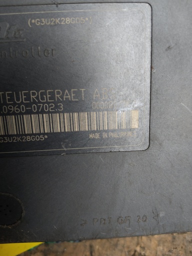 403019572