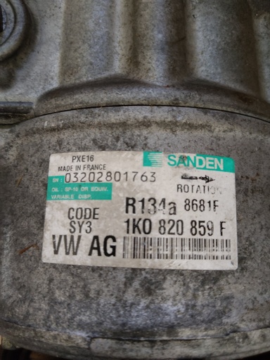 083022261