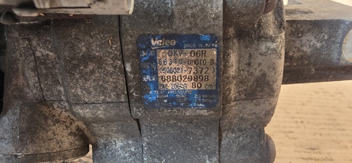 083024304
